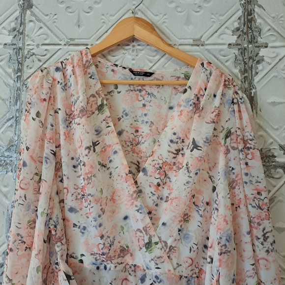 PLUS SIZE FLORAL PRINT FLOUNCE SLEEVE RUFFLE DRESS NWOT SIZE 4X - Picture 5 of 15